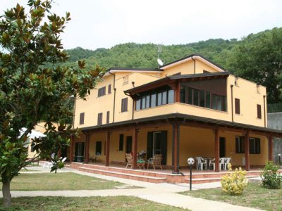 Casale Rondinella B&B