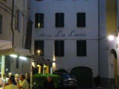 Albergo La Luna