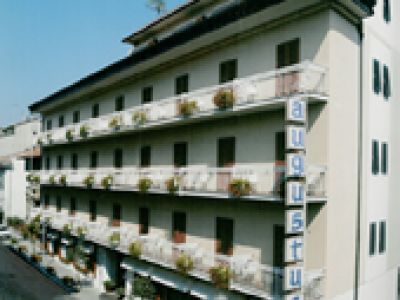 Hotel Augustus